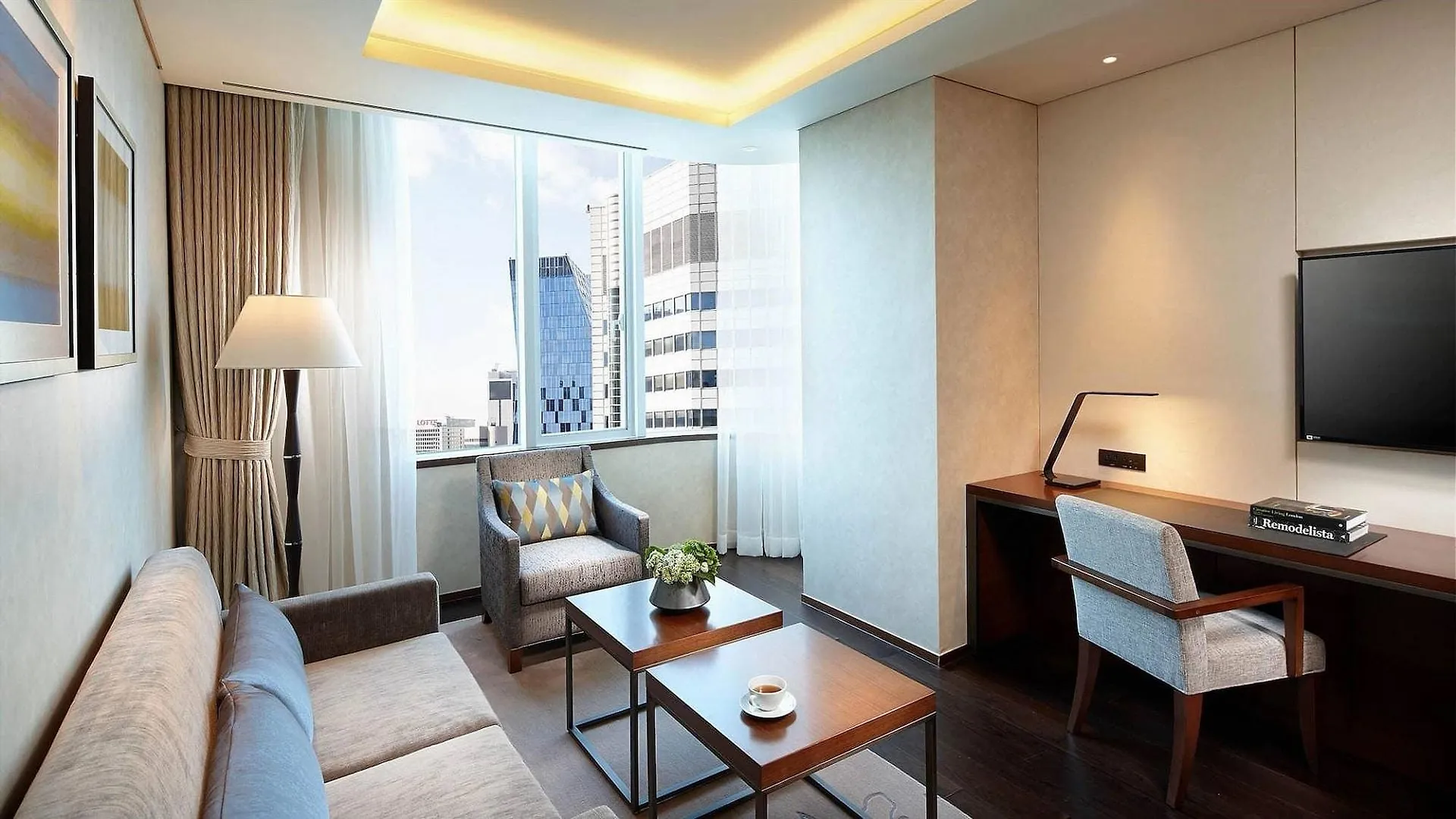 Lotte City Hotel Myeongdong Seoel 4*,