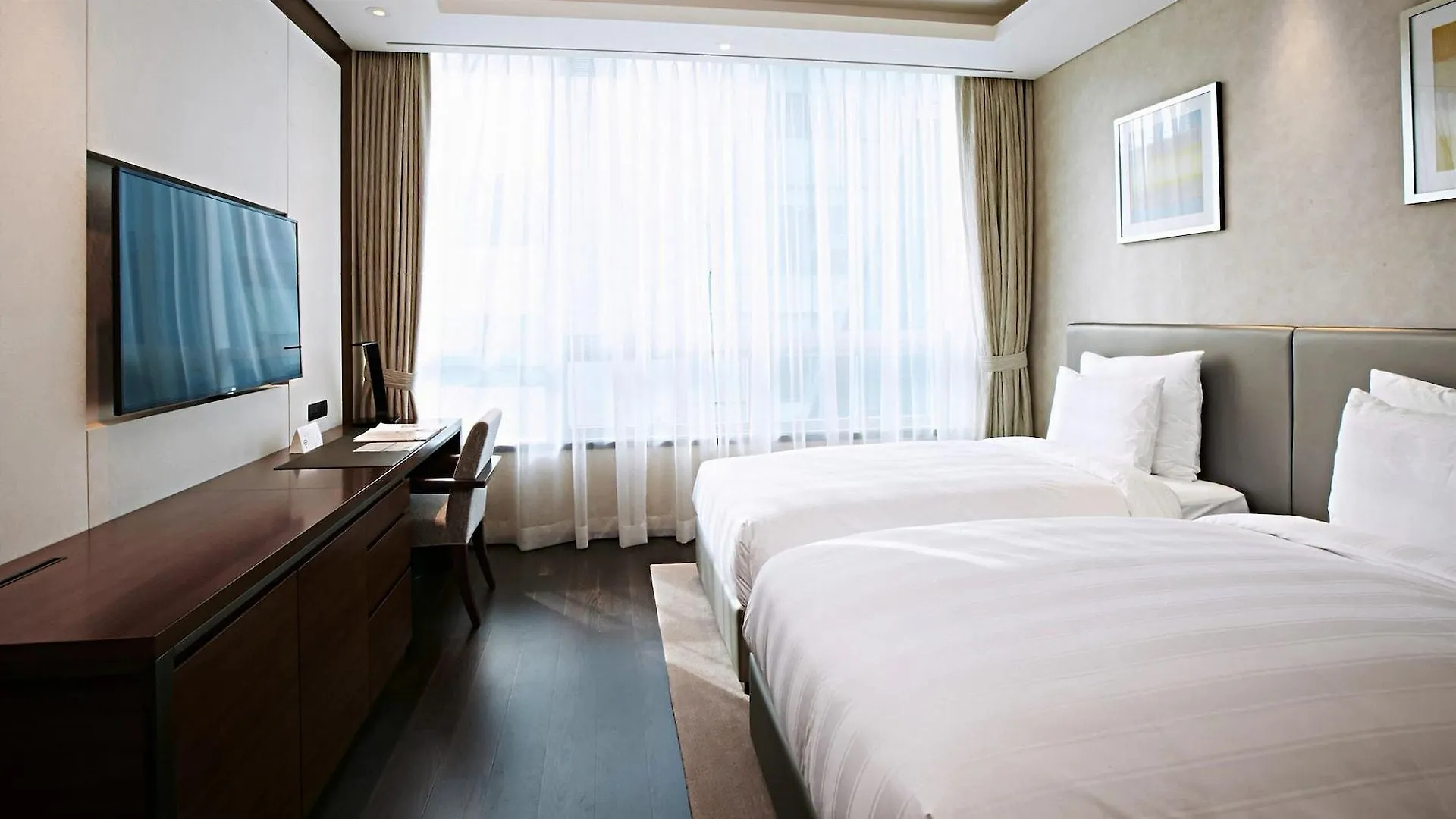 Lotte City Hotel Myeongdong Seoul South Korea