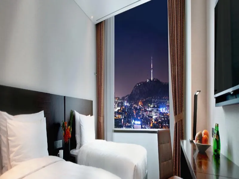 Lotte City Hotel Myeongdong Seoel 4*,