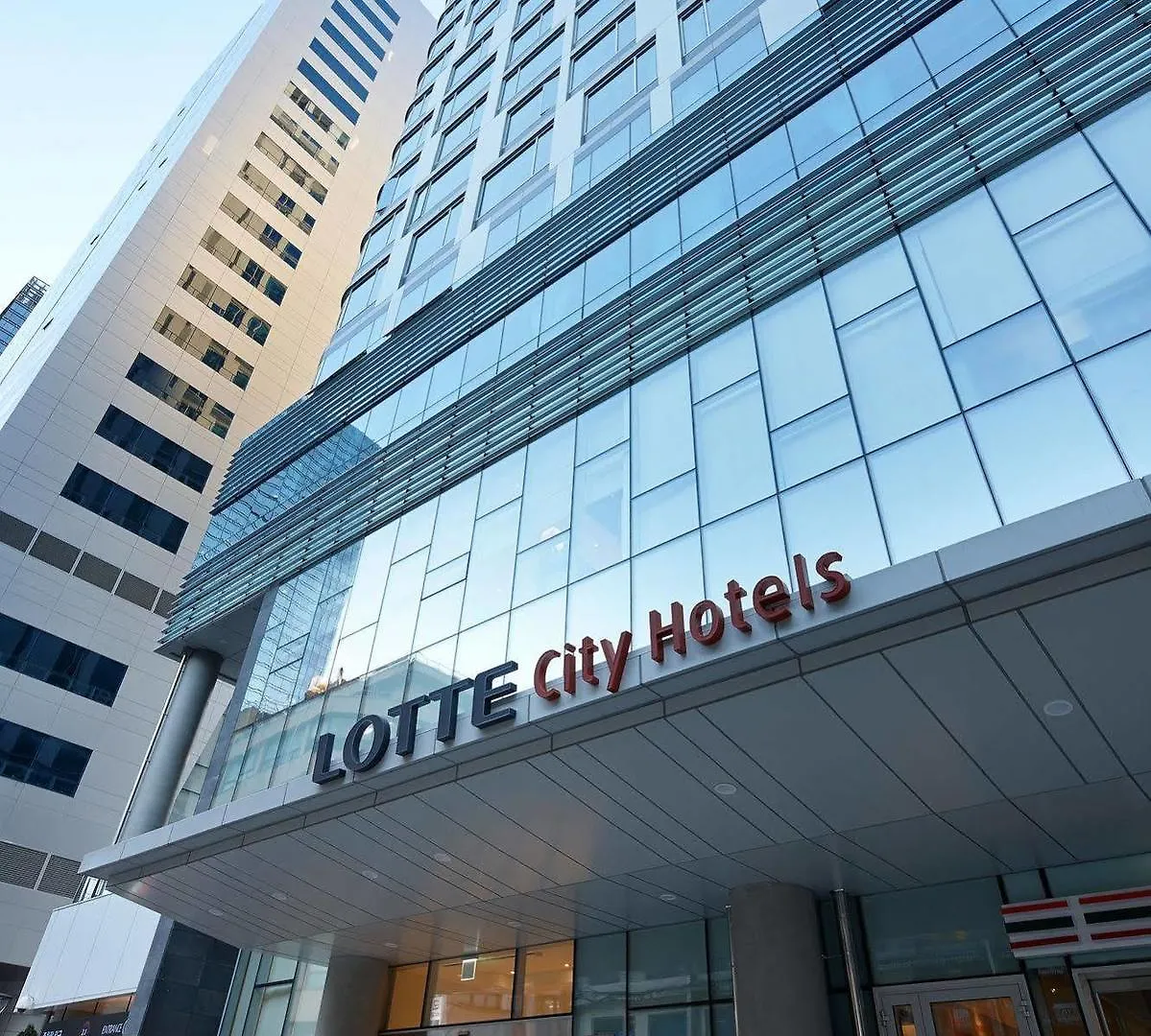 Lotte City Hotel Myeongdong Soul