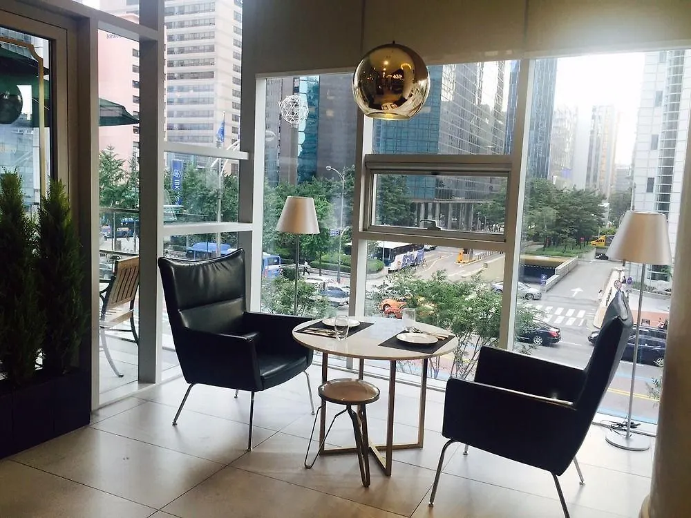 סיאול Lotte City Hotel Myeongdong