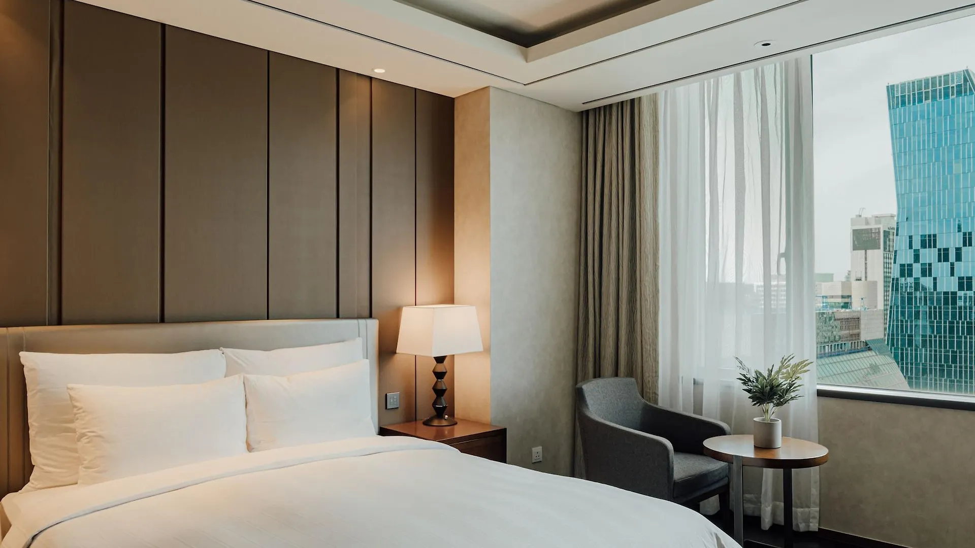 סיאול Lotte City Hotel Myeongdong